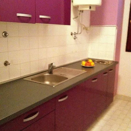 And Diana Apartment *